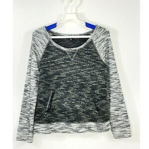 Miss Me Pullover Sweater Top Sequins Black Raglan Sleeves Boucle Size Small